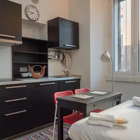 Welcoming & Modern Bocconi By Rentopolis شقة ميلان